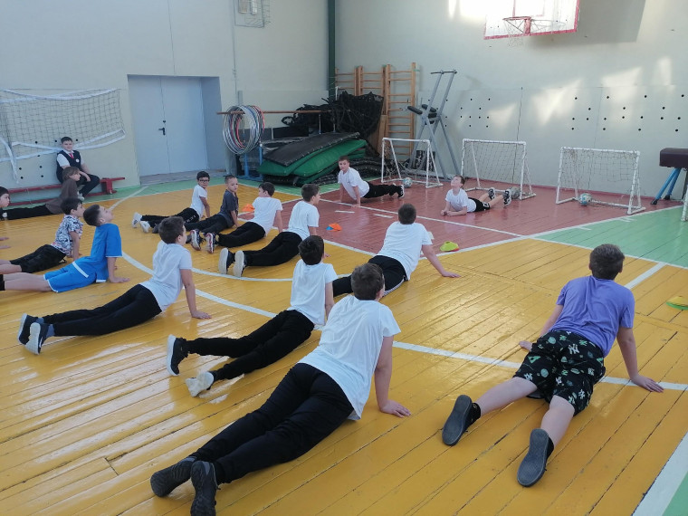 Январь — месяц спорта и здорового образа жизни.
